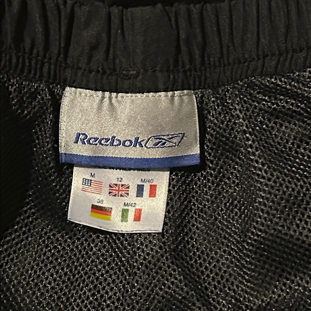 Reebok Classic Black Sweatpants - Picture 6 of 7